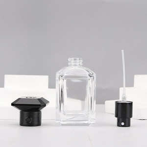 Cổ Điển Thủy Tinh Trong Suốt Chai Nước Hoa 30Ml Vít Refillable Đen Vòi Phun Thủy Tinh Phun Chai - Product Image 2