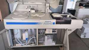 Usado & Recondicionado Olympus AU640 Analisador Químico Automático 80% Novo Bom Trabalho Condicionado - Product Image 3