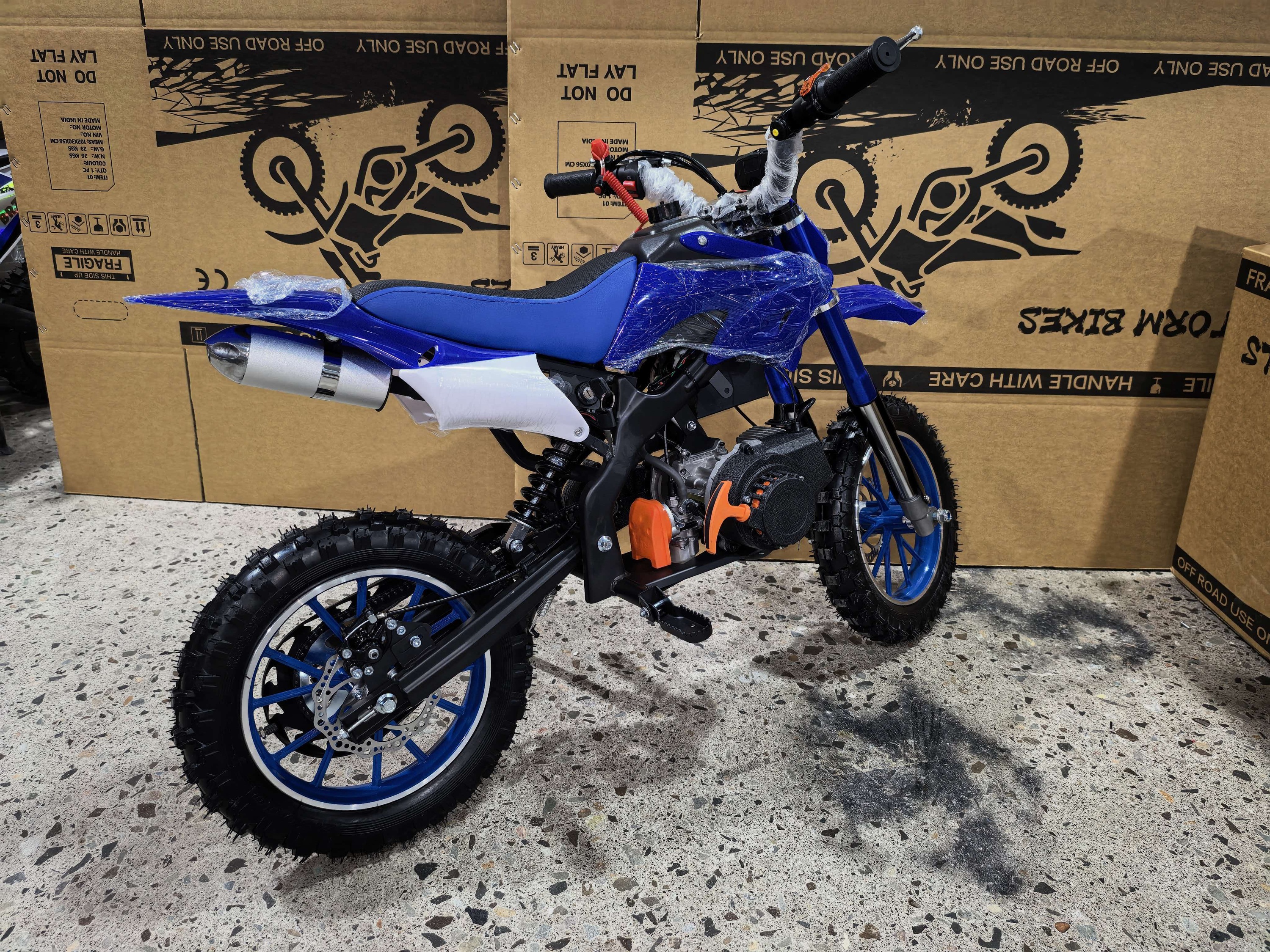azul