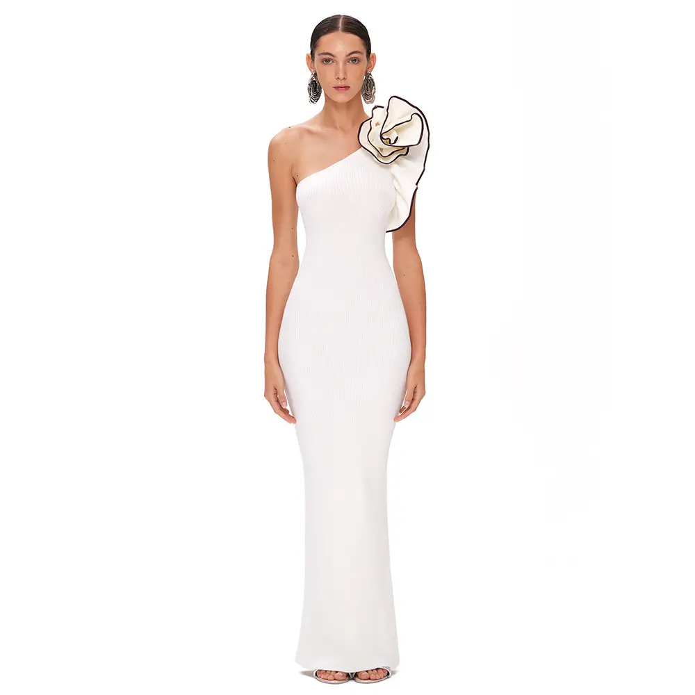 Bettergirl mode serré 3D robe blanche florale vêtements pour femmes 2024 printemps nouveau Stretch licou longues robes pour femmes élégantes