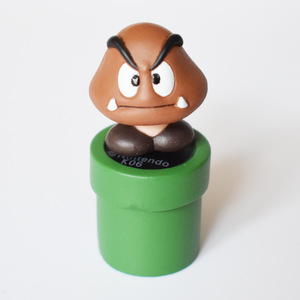OME PUビニールアクショントイYoshi Hongos Koopa Bowser Luigi Brotherおもちゃ子供用ハンドヘルドゲームプレーヤーマリオフィギュアアニメ