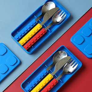 Icen yj05 vui vẻ <span class=keywords><strong>LEGO</strong></span> phong cách 8-mảnh thân thiện với môi nhựa trẻ em Bộ đồ ăn <span class=keywords><strong>Set</strong></span> với lò vi sóng an toàn Thiết kế hộp màu xanh cho du lịch & Dã Ngoại - Product Image 3