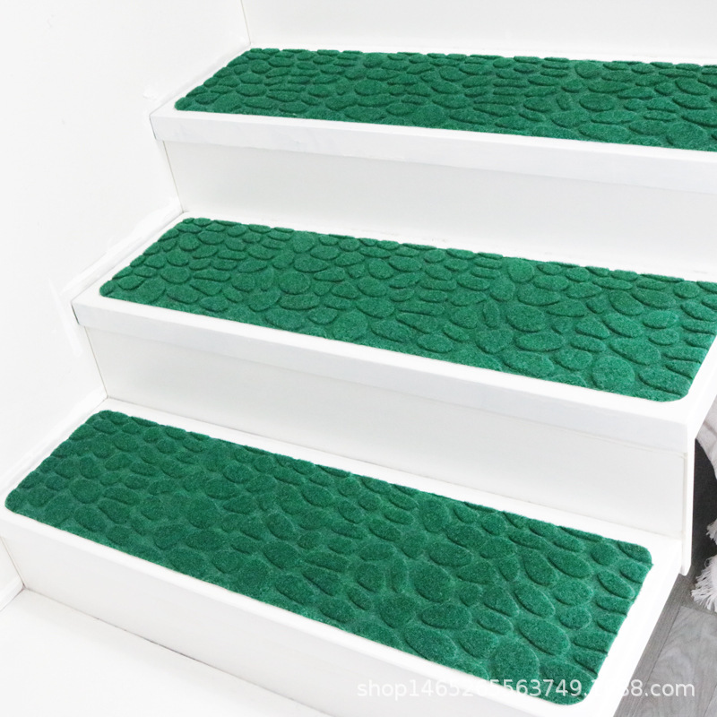 Embossed leaves green