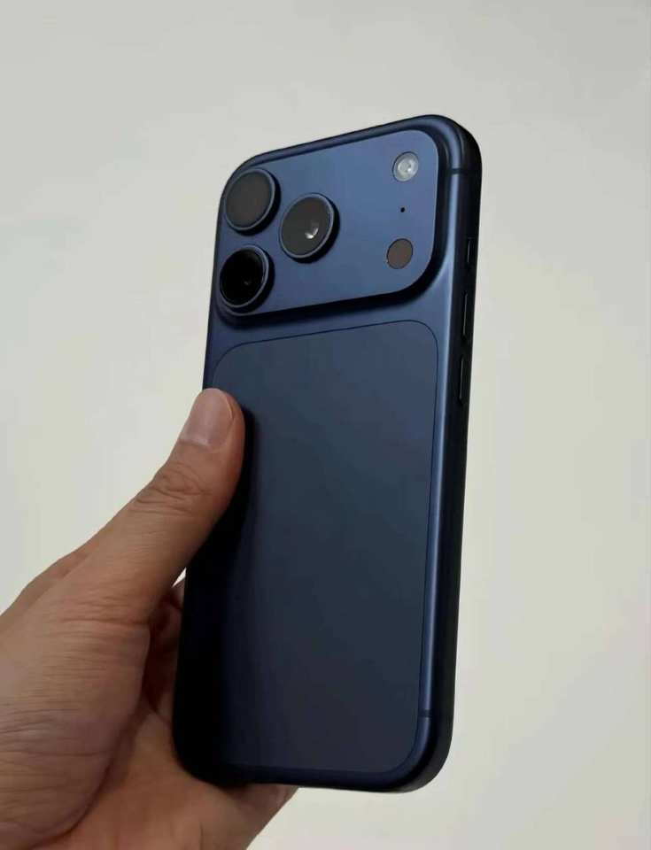 Azul