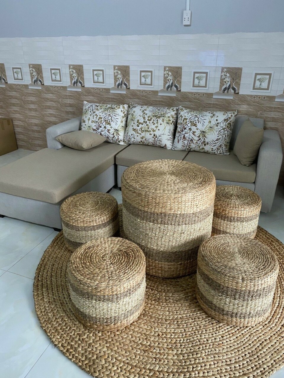 สีน้ำตาล