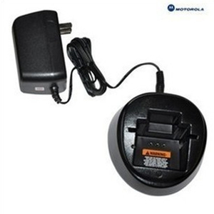 モトローラGP2000GP2000S SP66 GP2100 CP125 VL130 GP020 GP2150AXシリーズ用PMTN4086Aデスクトップ充電器インターホンアダプター - Product Image 2