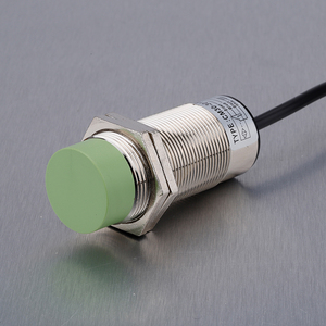 CM30 Série 3 Fios Sensor De Nível De Água Capacitivo PNP Tipo Não Flush 15mm Distância De Detecção Interruptor De Proximidade