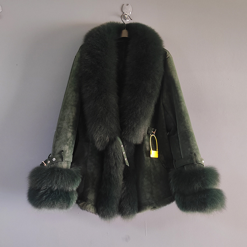 Dark Green / Forest Green