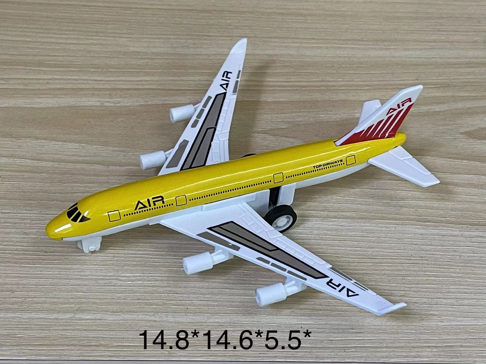 C2.Grand avion de passagers jaune