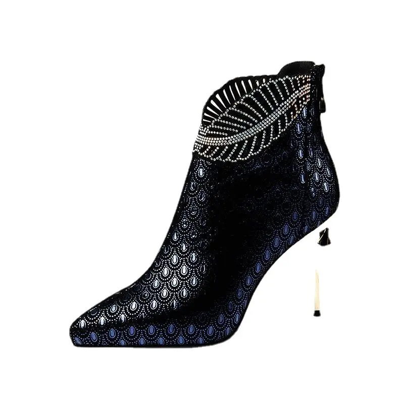 आरामदायक पॉइंटेड टो क्लासिक नई शैली महिला पंप जूते फैशन महिला फैक्टरी मूल्य एड़ी के जूते
