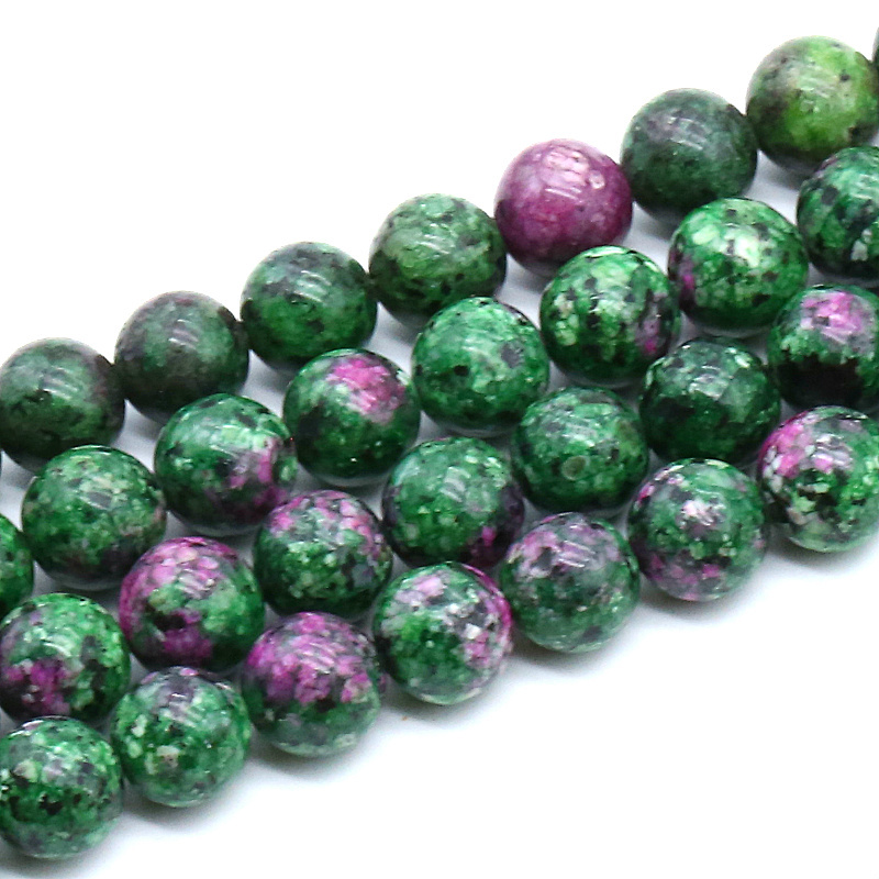 Epidoto (rubino Zoisite)