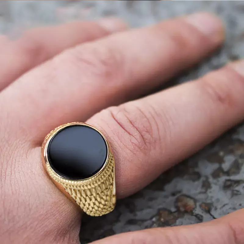 Ювелирные изделия из нержавеющей стали Классический дизайн натуральный черный оникс круглый палец титановый камень кольцо для мужчин