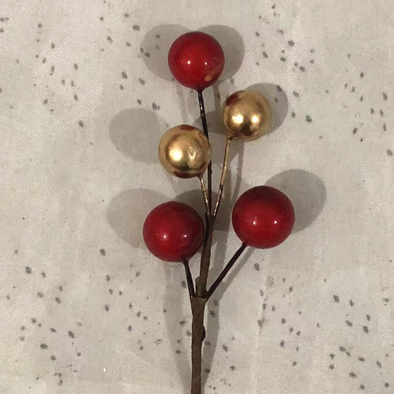 Red gold string