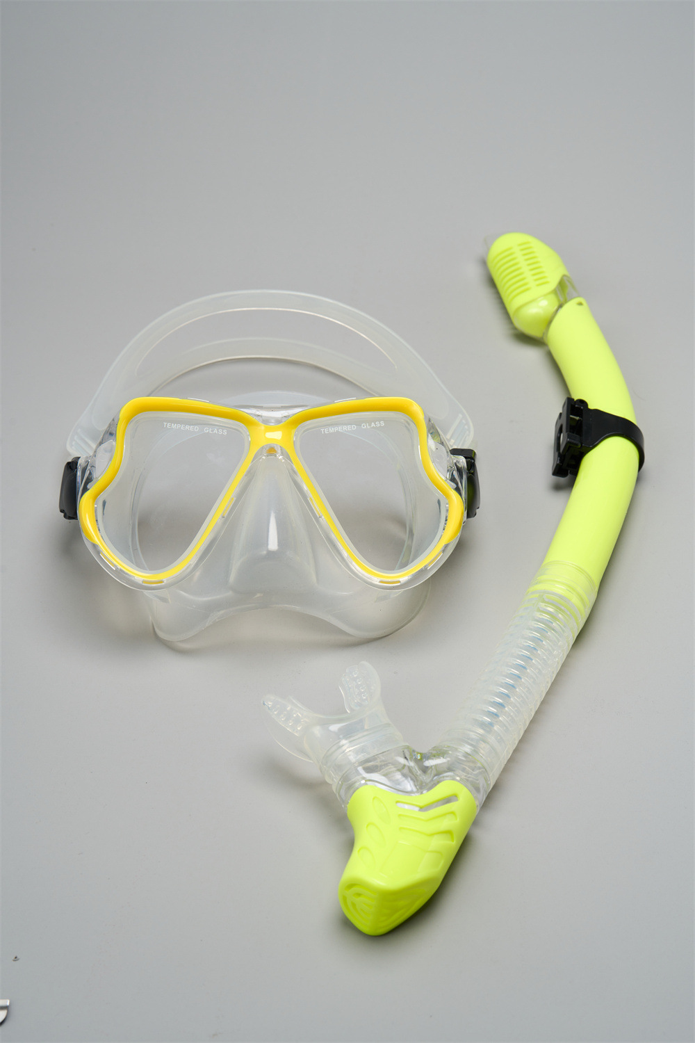 Jaune transparent