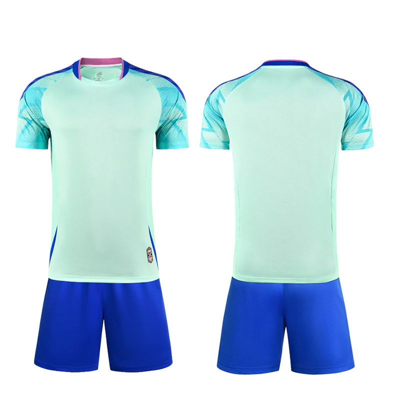 สีเขียวอ่อน