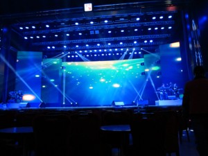 Factory Direct Price Commercial Digital Signage Ad Scree P4 <strong>Led</strong> Display HD Module 4K Refresh for Indoor Entertainment <strong>Venues</strong> - Product Image 2