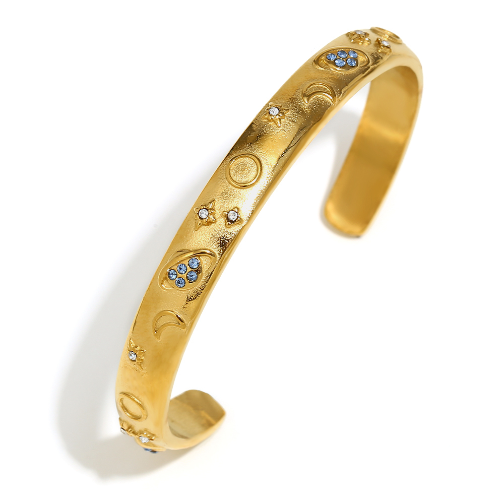 B0626_Gold_4