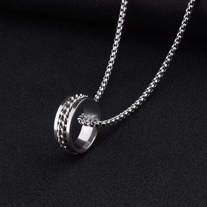 Yeni tasarım sıcak satış zinciri dönen halka Retro paslanmaz çelik hip hop kolye kolye erkek kazak zincirleri - Product Image 5