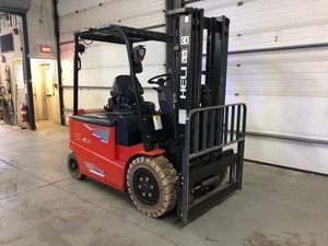 Nhà Máy Giá 3ton 1800kg DIESEL xe nâng Stapler CPD30-GD2 với đôi/Triplex mast - Product Image 5