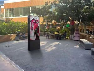 Chống cháy 3000nits IP66 hiển thị tang lễ nhà ngoài trời IP66 totem-bus tuyến đường hai mặt Standee 3000nits IP66 - Product Image 4