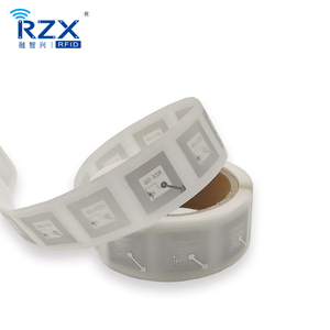 פסיבי HF Rfid מדבקות ISO15693 45*45mm ICODE SLIX-L ספריית RFID תג נייר רטוב שיבוץ לחמניות