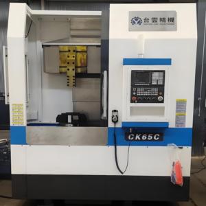 Usinagem de 2 metros CK65C <span class=keywords><strong>CNC</strong></span> coluna única Fanuc torre <span class=keywords><strong>vertical</strong></span> torno ferramenta transformando preço