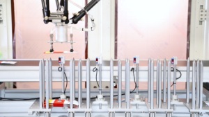Fully <strong>Automatic</strong> 4 <strong>Axis</strong> 3kg 5kg 6kg Payload Parallel Pick and Place Delta <strong>Robot</strong> - Product Image 2