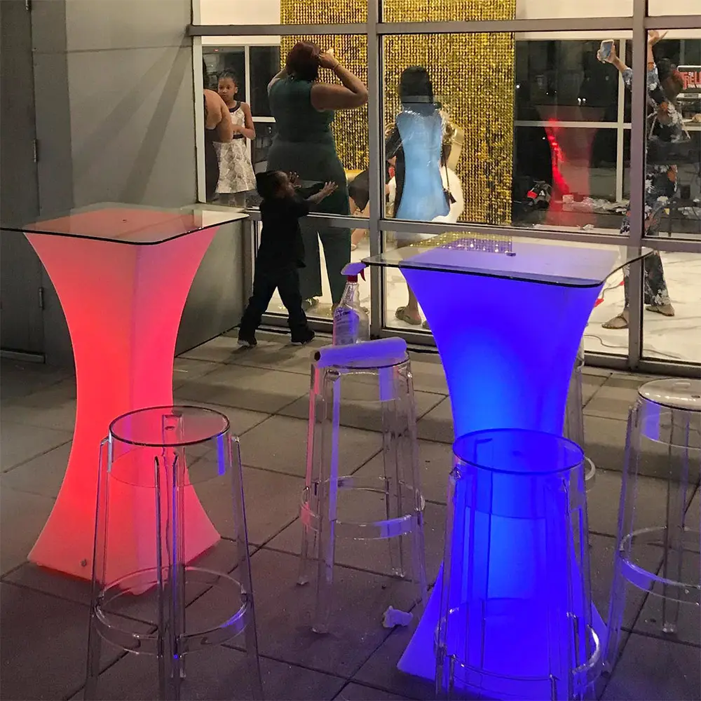 Mobília ao ar livre do diodo emissor de sofá lounge hookah usado conjuntos de sofá mobiliário iluminado levou mesa de bar e cadeira de plástico para o evento