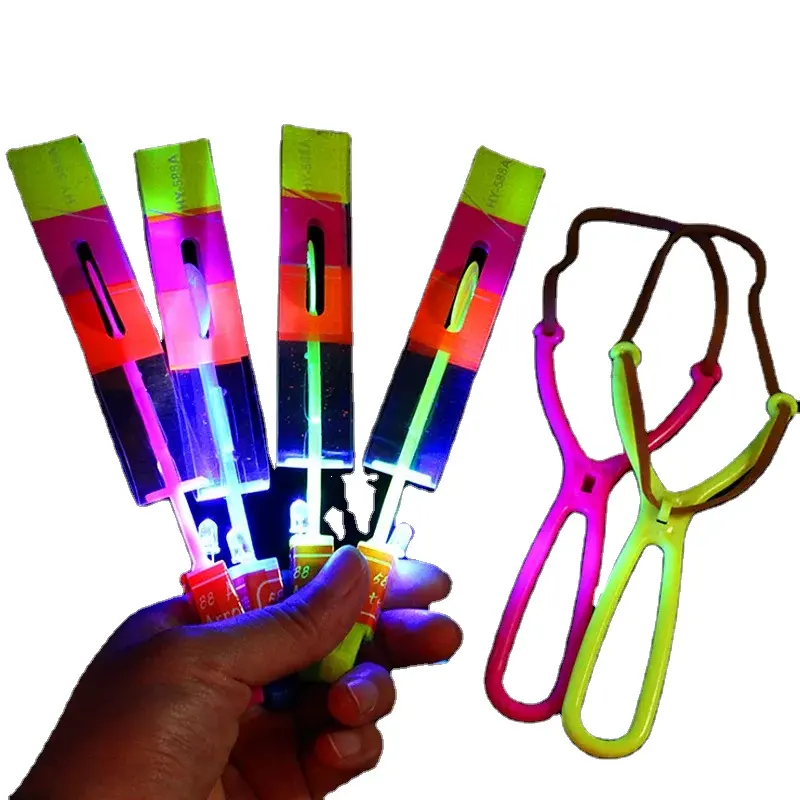 Mainan jari roket terbang LED katapel musim panas yang lebih murah kualitas tinggi anak-anak lucu berkedip