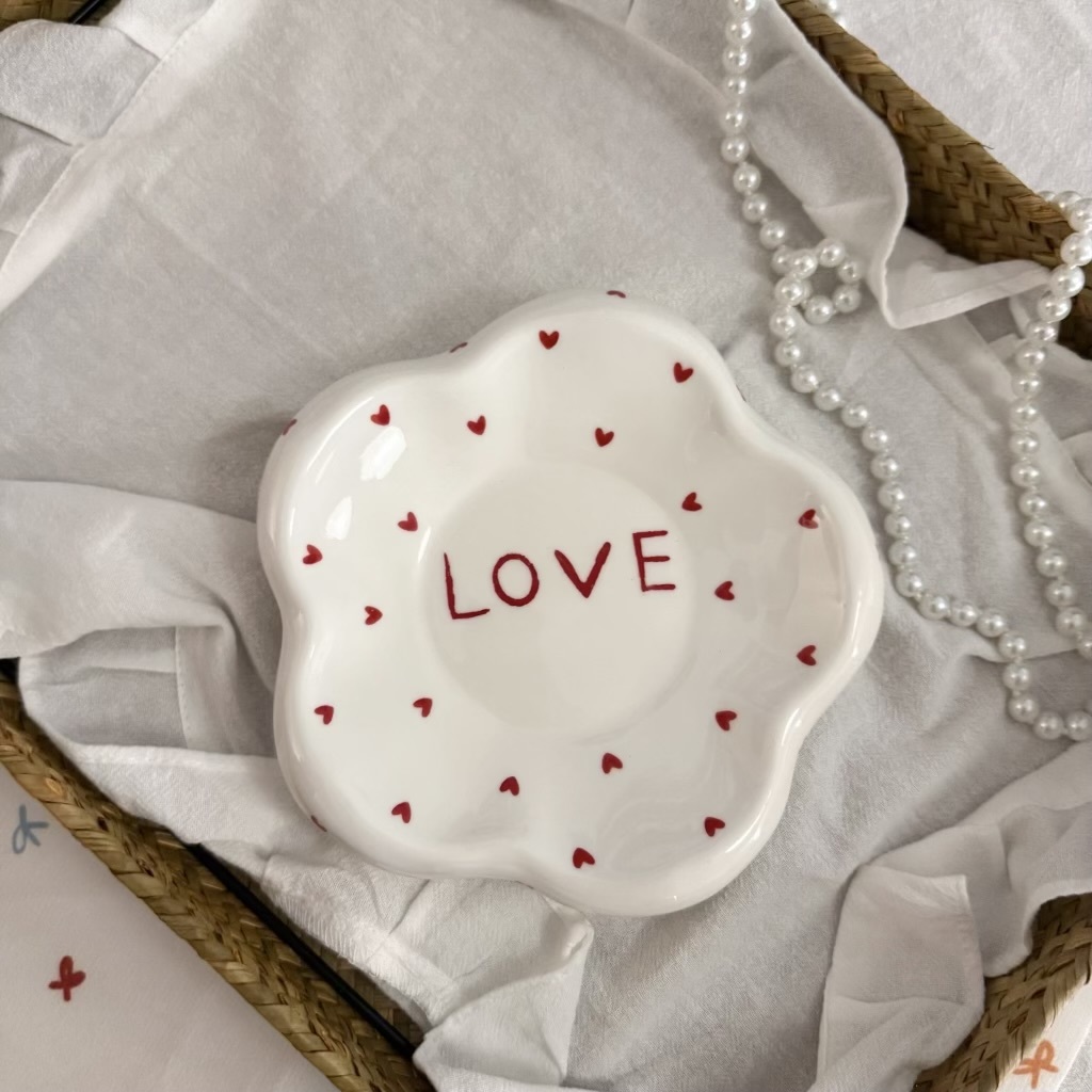White-LOVE heart Dish