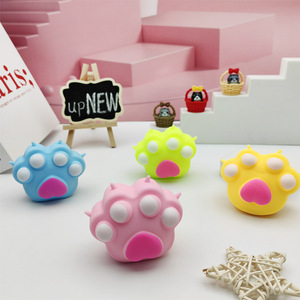Kawaii หลายสีจําลองการ์ตูนแมว Claw TPRอยู่ไม่สุขของเล่นเด็กการศึกษาบีบของเล่นบรรจุในกล่อง - Product Image 2