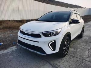 Kia kx1 מכונית yipao 2024 שדרוג 1.4 l cvt כיף גרסה קטנה של מכונית בנזין kia kx1 voiture גואנגג 'ואו kx1 חדש kia kia