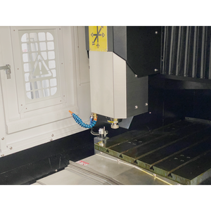Alta Precisión 3 5 proporcionado PLC 24 fábrica de hierro fundido directo VMC eje de metal CNC centro de mecanizado Vertical fresadora CNC - Product Image 3