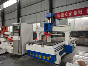 1300*2500mm 4 ** 8ft Automatischer Werkzeug wechsel Atc 1325 1530 2030 Cnc Fräsmaschine mit 8 Werkzeugen zum Schneiden von Möbeln Gravur - Product Image 6