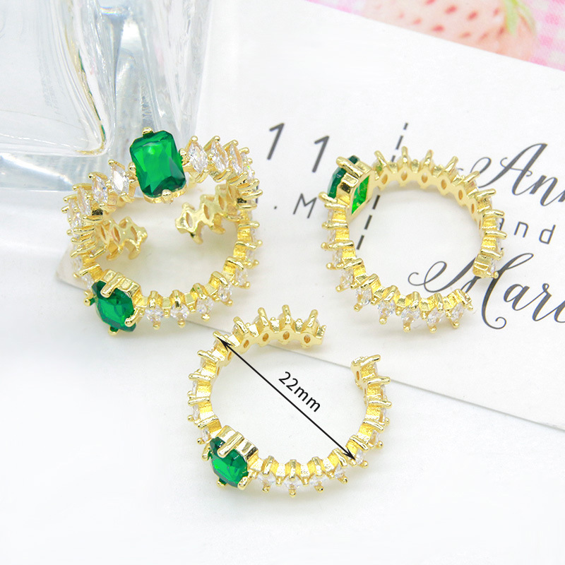 4 Green rectangular octagonal zircon