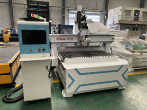 Tareas de carpintería y grabado de precisión Cambio de herramienta rápido versátil Enrutador CNC 1325 ATC - Product Image 2