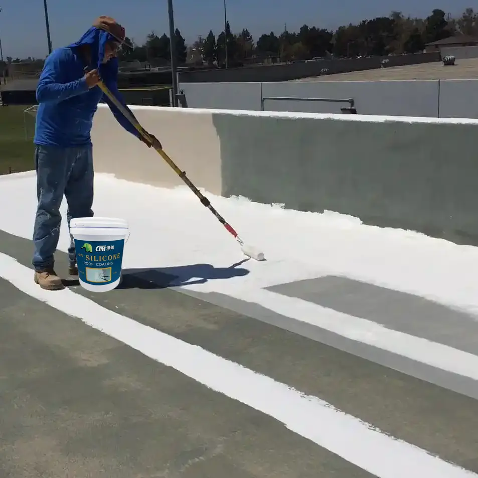 Rivestimento impermeabile in silicone modificato bianco del tetto della parte singola del bagno del serbatoio dell'acqua della piscina del seminterrato del tetto