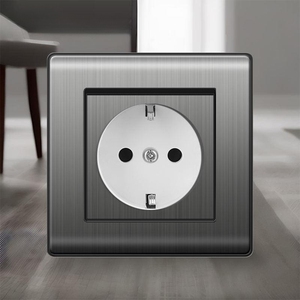 Presa commutata multifunzione a 5 pin con presa neon + USB - Product Image 3