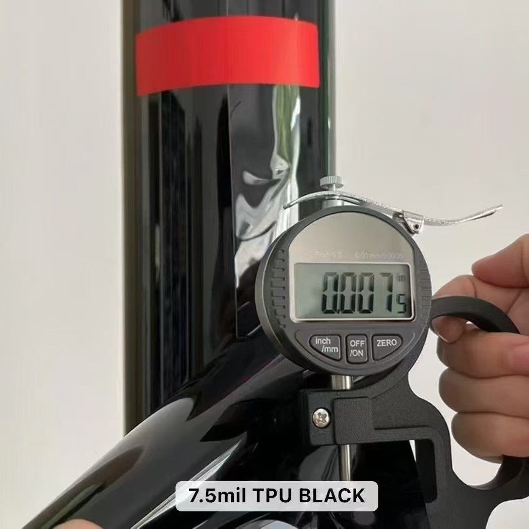 TPU Noir Brillant