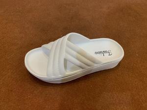 Сандалии с объемным тиснением - Product Image 4