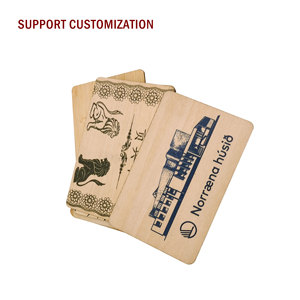 Kostenloses Design umweltfreundliches geschnitztes Logo NFC 13.56 MHz eingravierte RFID-Botschaft aus Holz Smart Card
