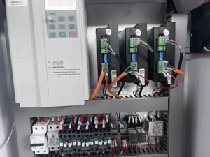 Piccolo Router CNC Desktop con cambio utensili - Product Image 6