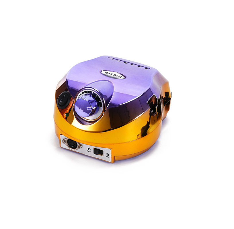 04# Prise américaine électronique