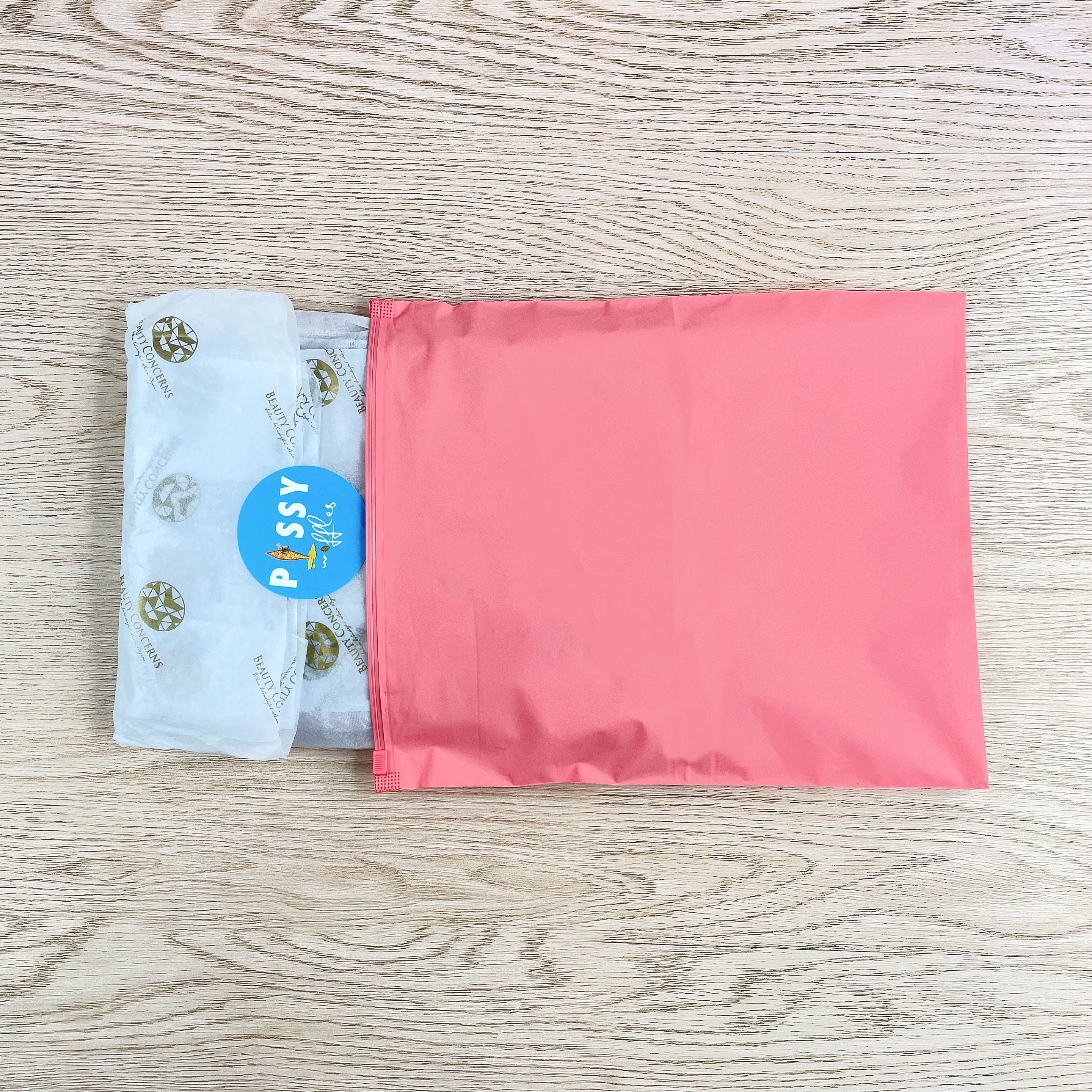 Pink zipper bag