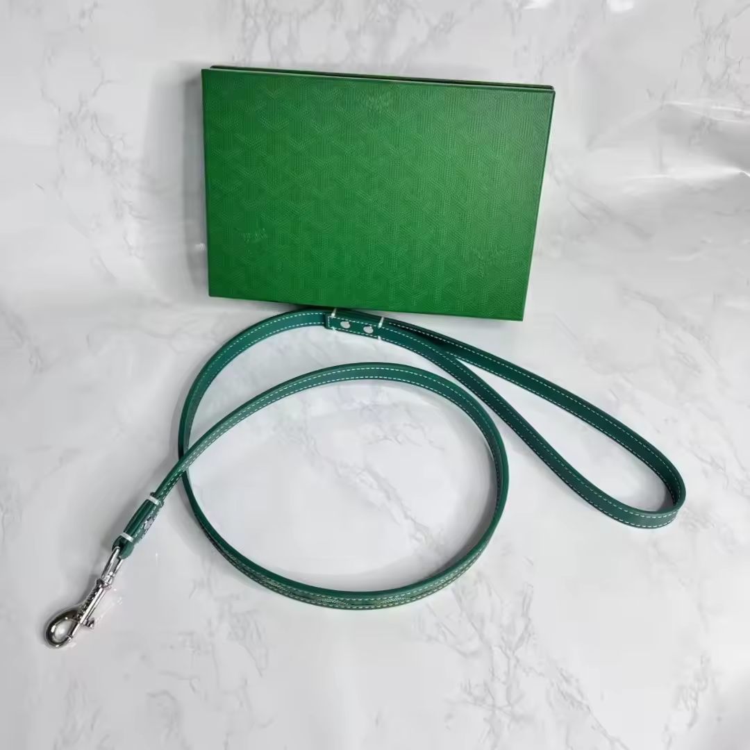 green leash