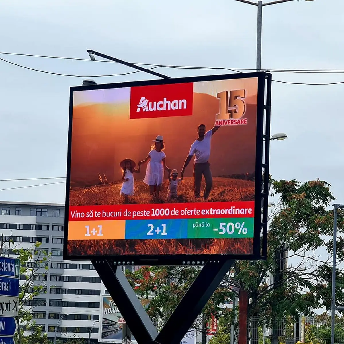 Publicitaire extérieur P2.5 P3 P4 P5 P6 P8 P10 Ecran panneau LED Module Cabinet Panneau D'affichage Vidéo Écran Signe Panneau Totem