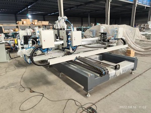 Automatico CNC orizzontale PVC UPVC telaio quattro angoli pulizia e saldatura macchina finestra e porta linea di produzione macchina che fa macchina - Product Image 4