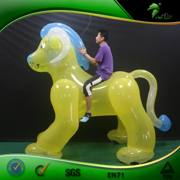Squeaky Inflatable Lion PVC0.8 Ride On Inflatable Animal Toy Hongyi Inflatable Cartoon Air Figure