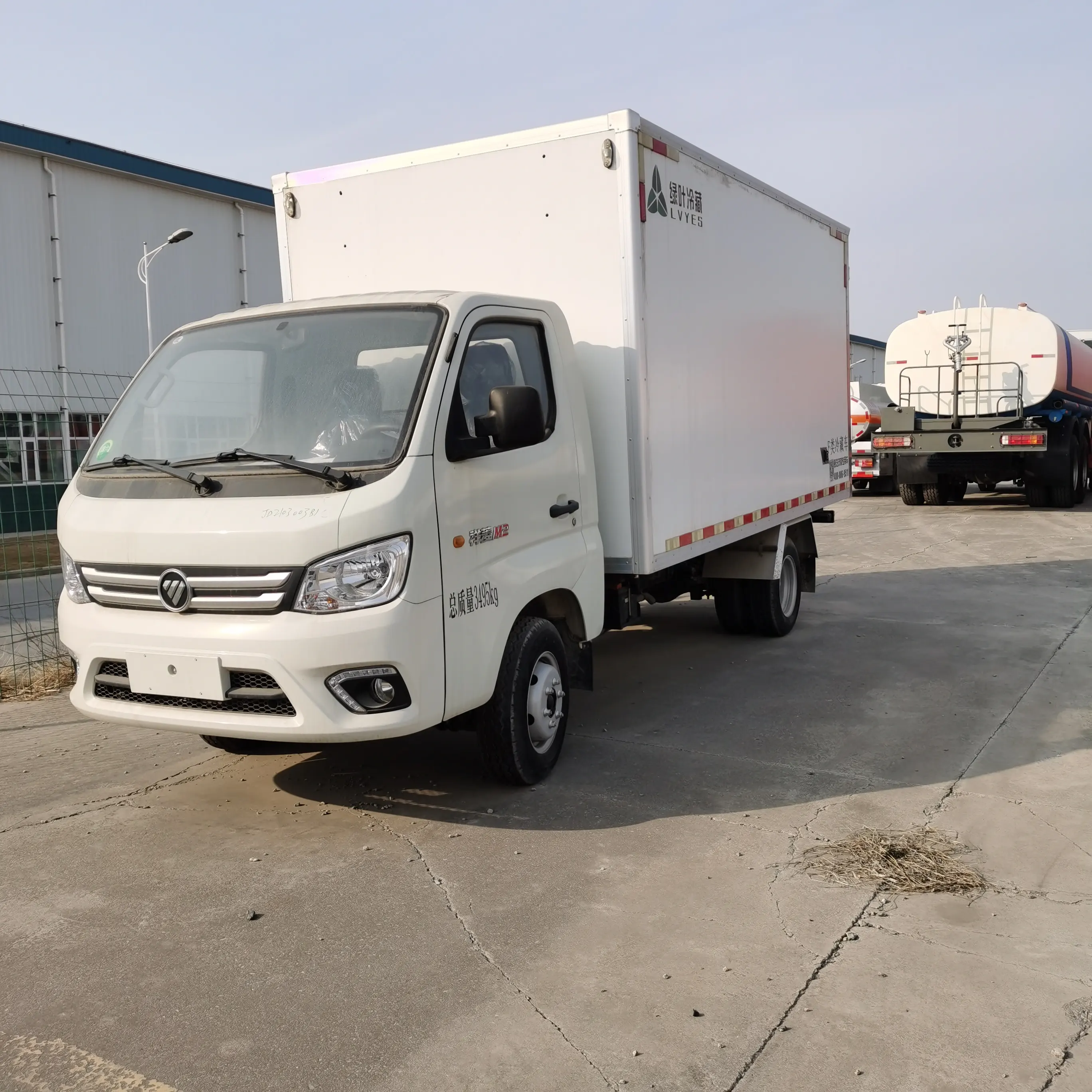 Nieuwe Foton 4X2 Koelkast Bestelwagen En Vriezer Vrachtwagens Te Koop In Dubai