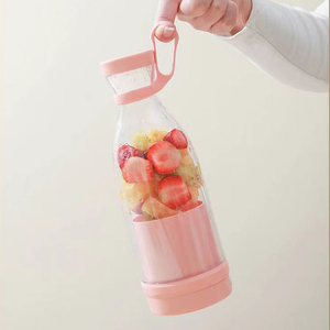 חם מכירה חדש juicer נייד נטענת כוסות מיץ קטן התלמיד הבית multipone ביתי מיני כוסות מיץ נייד